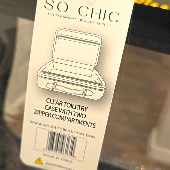 So Chic Transparent Cosmetic Case - Picture 9 of 11